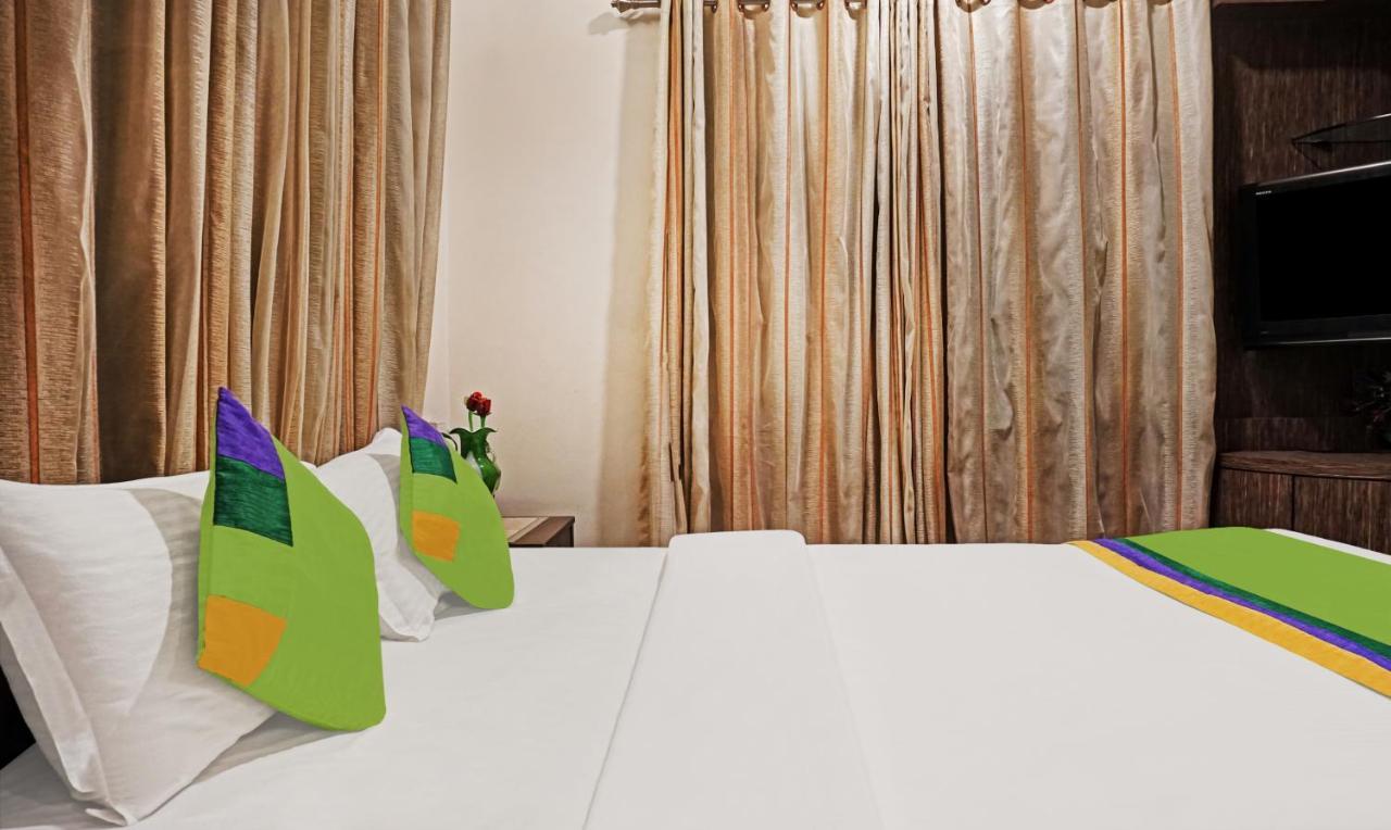 Treebo Excellent Home Pune Exterior photo